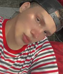 ♡ alejandro frank (@its.frankkkk) • Instagram photos and videos