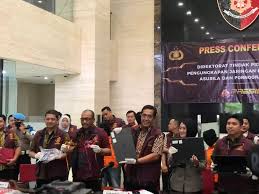 Bareskrim Sebut Ada Tersangka Lain di Kasus Live Streaming Porno Bling2,  Terus Dicari! - Indozone News