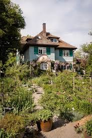 Gaienhofen Am Bodensee Im Garten Von Hermann Hesse Garten Hermann Hesse Garten Deko