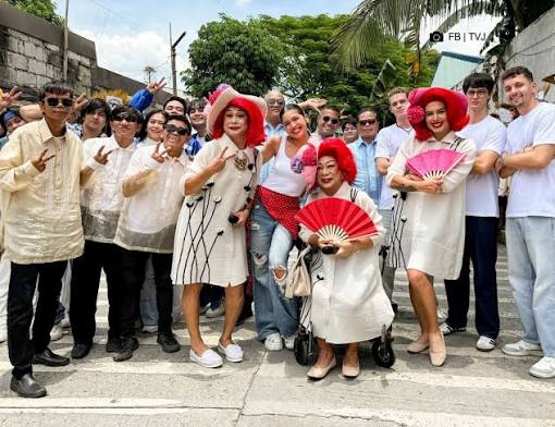 Kalyeserye reunion sa barangay! 🥹 LOOK | Dumalaw ang iconic triplets na  sina Lola Tinidora, Lola Tidora, Lola Nidora, kasama si Yaya Dub para sa  pagdiriwang ng ika-47 anibersaryo ng Eat Bulaga!