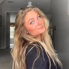 emily devlin (@emilydevlin64)