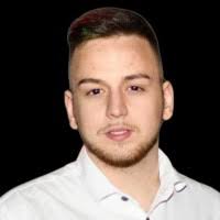 100+ profili “Vassallo”