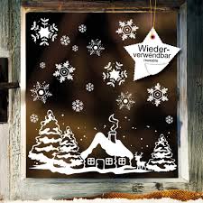Fenstersticker Hauschen Mit Reh Und Winterlandschaft Wiederverwendbar Amazon De Kuche Haushalt Fensterbilder Weihnachten Fensteraufkleber Und Fensterbilder
