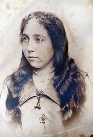 Does anyone know Annie, or Dominic (Butch) Valerio ? Lived