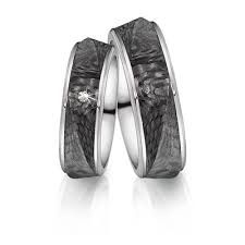 Since titanium is harder than precious metal, knowledge and experience are necessary. Titanfactory Wedding Ringswedding Rings