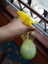 Tahi cicak walaupun kecil tetapi ianya najis. Cara Berkesan Atasi Masalah Tahi Cicak Tepi Tingkap Guna 3 Bahan Ni Je