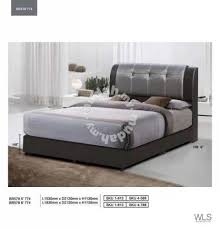 Modern tube 299 £ buttoned 299 £. Modern Queen Divan Bed Frame Br 578 5 9 3 Furniture Decoration For Sale In Sri Hartamas Kuala Lumpur Mudah My