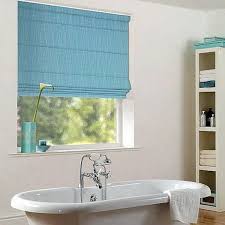 Bad fenster rollo badezimmer gardinen rollos spiegelschrank. 80 Super Designs Von Rollos Fur Badfenster Archzine Net