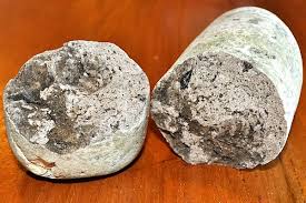 When you burn a small piece of 2gr in a spoon, it is not ambergris if you get a liquid, yellow like oil, but if it forms a black and sticky substance. Identification