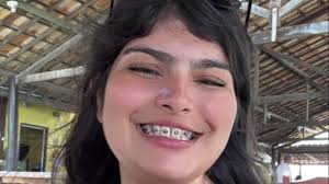 Vanessa Stephanie 01