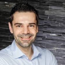 Daniel Seifert added a new photo.