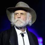 Nathan Corwin (@nacorwin)