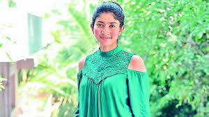 She was born on 9 may 1992 in kotagiri, tamil nadu, india. Sai Pallavi Looking For A Break
