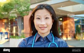 Consultant anaesthetist hi-res stock photography and images