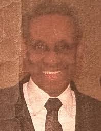 Ellen Pringle's Instagram, Twitter & Facebook