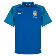 Seit 2016 trägt er die rückennummer 10, nachdem er zuvor jahrelang überwiegend mit der trikotnummer 8 für deutschland auflief. Brasilien Trikot Archiv Subside Sports