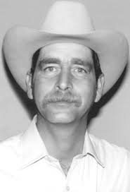 Therapy dog aids local crime victims