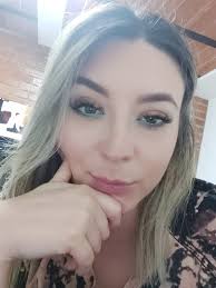 Jessica Collazos "Queenofhearths"