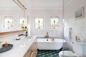 Designers share their favorite renovations that they'll never forget, and this time, we are showcasing some unforgettable bathroom transformations. 9 Of The Best Bathroom Makeovers We Ve Ever Seen
