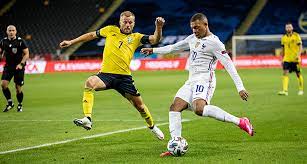 Frankrike har länge haft en central roll i fotbollen där de på ledarsidan haft några av de största. 8 Sidor Frankrike Vann I Fotboll