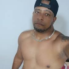 Alvin Gonzalez's Instagram, Twitter & Facebook