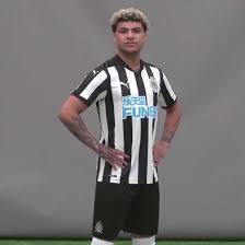 Reserva los vuelos más baratos a newcastle desde jersey con el buscador edreams. Newcastle United 17 18 Home Kit Released Footy Headlines