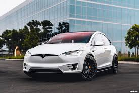 Discover the magic of the internet at imgur, a community powered entertainment destination. Solid White Model X On Forgestar F14 Wheels In Semi Gloss Black