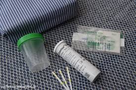 Der Schnelle Selbsttest Bei Blasenentzundungen Mit Dem Combur 5 Test Hc Streifen Zuckersusse Apfel Kreativer Familienblog Und Reiseblog