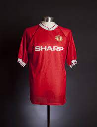 100% polyester </p><br><p>made in thailand </p><br><p>shipped with usps first class.</p> Manchester United 1991 Shirt Shirt Available From Camporetro Com Retro Football Shirts Manchester United Football Club Manchester United