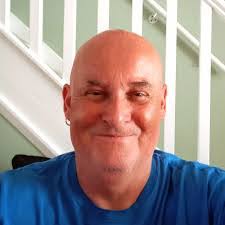 Desmond Daley's Instagram, Twitter & Facebook