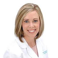 Leslie Heller's Instagram, Twitter & Facebook