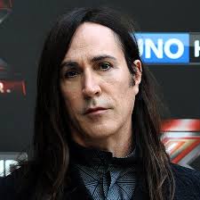 Gli Afterhours (e Manuel Agnelli) hanno fatto una raccolta che ti serve a  stare meglio