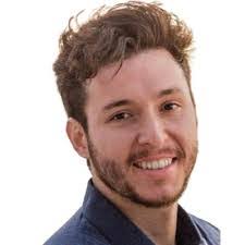 Eric Manthei's Instagram, Twitter & Facebook