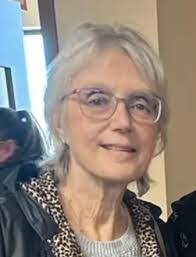 Eileen Phillips's Instagram, Twitter & Facebook