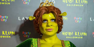 Heidi Klum dresses as Princess Fiona from 'Shrek'