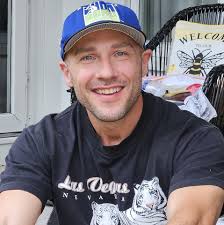 Does PSA regrade or fix labels