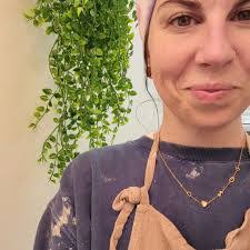 Stephanie Silva's Instagram, Twitter & Facebook