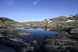 Situated at the western edge of the hardangervidda plateau. Trolltunga Travel Drift