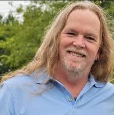 Gene Hackney's Instagram, Twitter & Facebook