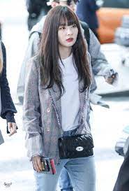 Mar 9, 2020 12,996 views. Red Velvet Hq Auf Twitter Hq 180405 Icn Dbx Airport Seulgi Cr Second Date