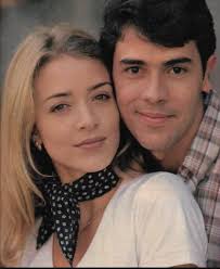 Perdidos de Amor (TV Series 1996– )