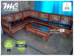 Selain itu, kursi ini juga dilengkapi bantalan sponsor yang empuk sehingga nyaman untuk diduduki. Kursi Tamu Minimalis Terbaik Kursi Sofa Terbaik Di Tahun 2021 Lazada Indonesia