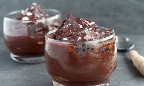 Smooth Chocolate Mousse In Under 5 Minutes