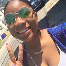 Lorie Walker (amiraraheem24)