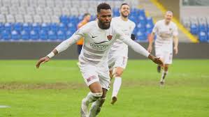 Maybe you would like to learn more about one of these? Les Gabonais De L Etranger Aaron Boupendza Retrouve Le Chemin Du But Gabon Sport