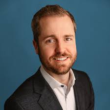 Brett Bacon's Instagram, Twitter & Facebook