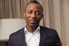 Throughout the course of this campaign, nigerians have shown that they are resilient and hungry for true transformation. Maureen And Sowore Disgrace To Journalism