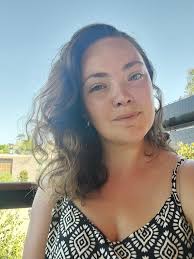 Hey! My lovely housemate is going to be moving out soon so I will have a  Double Room with off road parking available in Maiden Newton if anyone is  looking. Rent is £