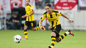 * jul 24, 1997 in brønshøj, denmark Emre Mor Uberzeugt Beim Letzten Testspiel Von Borussia Dortmund Vor Dem Bundesliga Start Eurosport