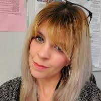 Gloria Ivey's Instagram, Twitter & Facebook